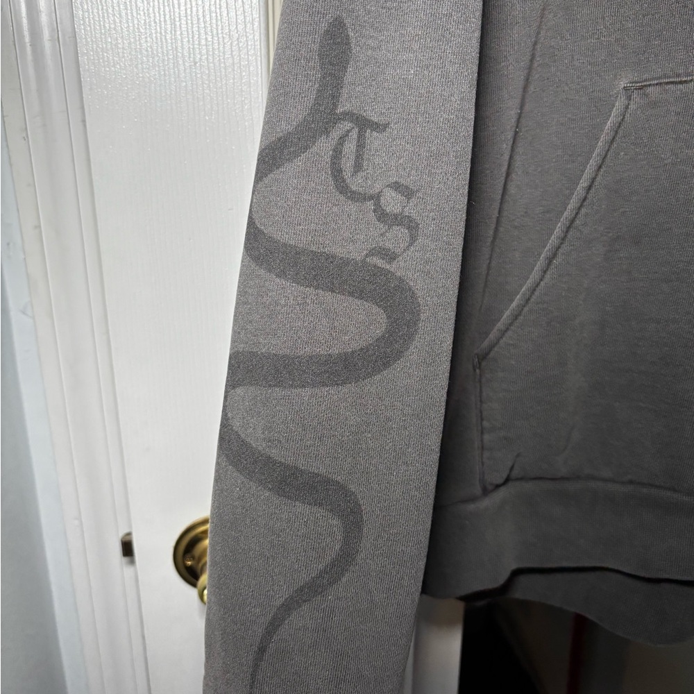 Gray Taylor Swift reputation Sweater - Picture 3 of 4